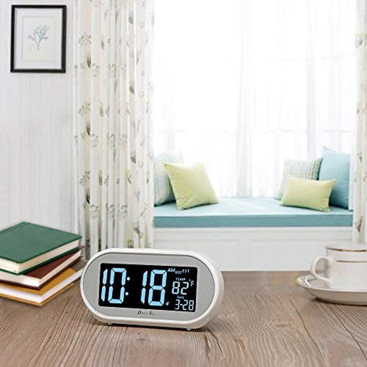 DreamSky Auto Time Set Alarm Clock with Snooze and Dimmer, Charging Station/Phone Charger with Dual USB Port .Auto DST Setting, 4 Time Zone Optional, Battery Backup. (White)